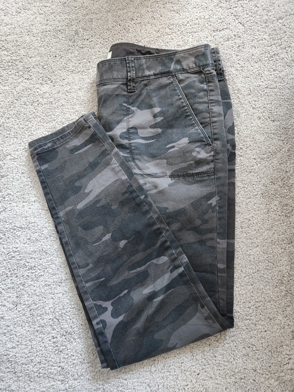 LOFT Gray Charcoal Camo Slim Jeans